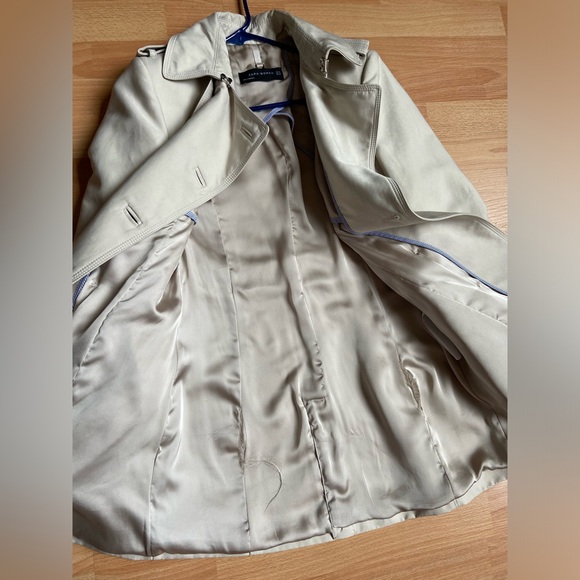Zara women’s trench coat - Picture 5 of 8
